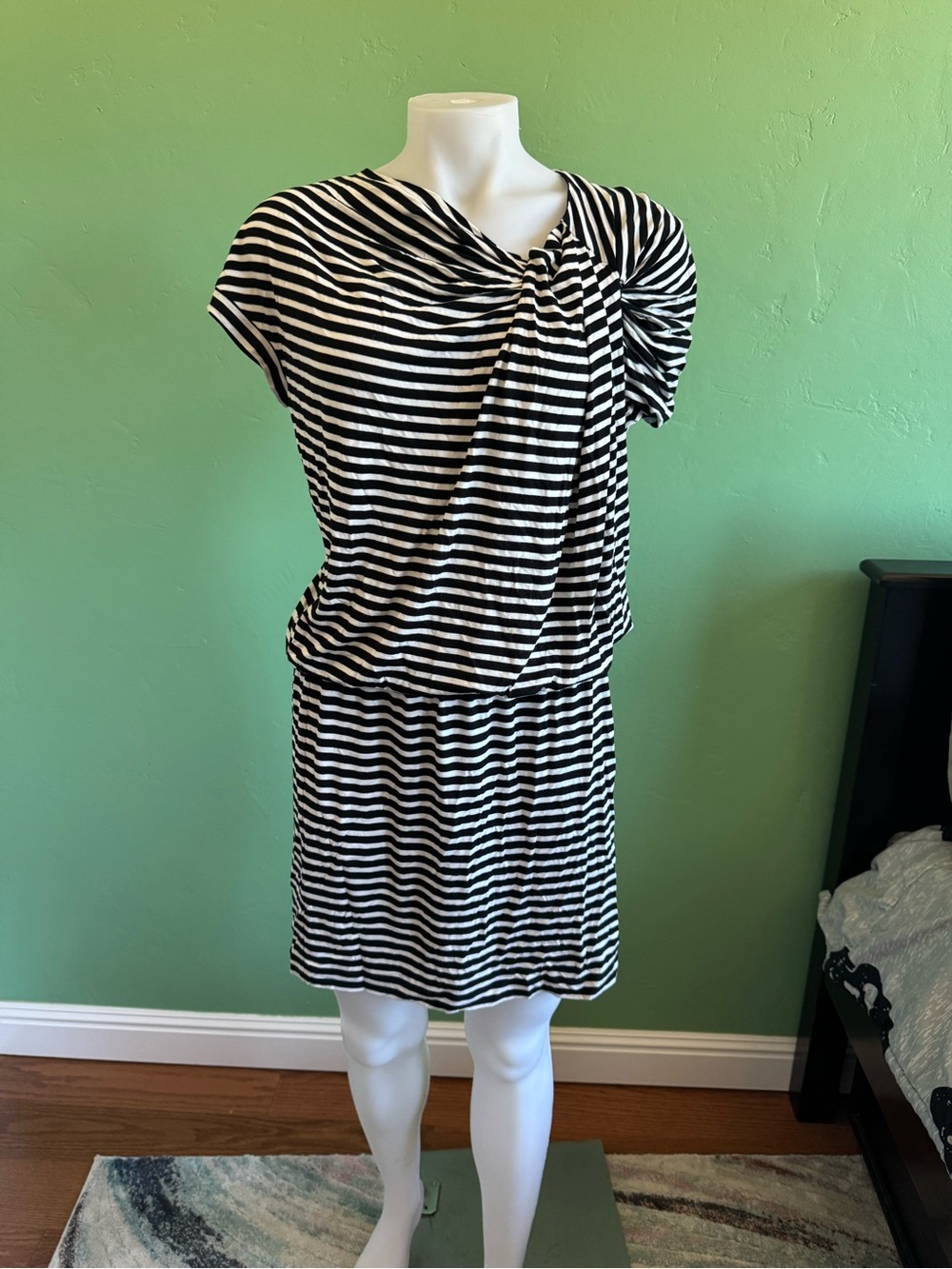 Calvin Klein Black and White Striped Knot Front Short Sleeve Dress sz Large